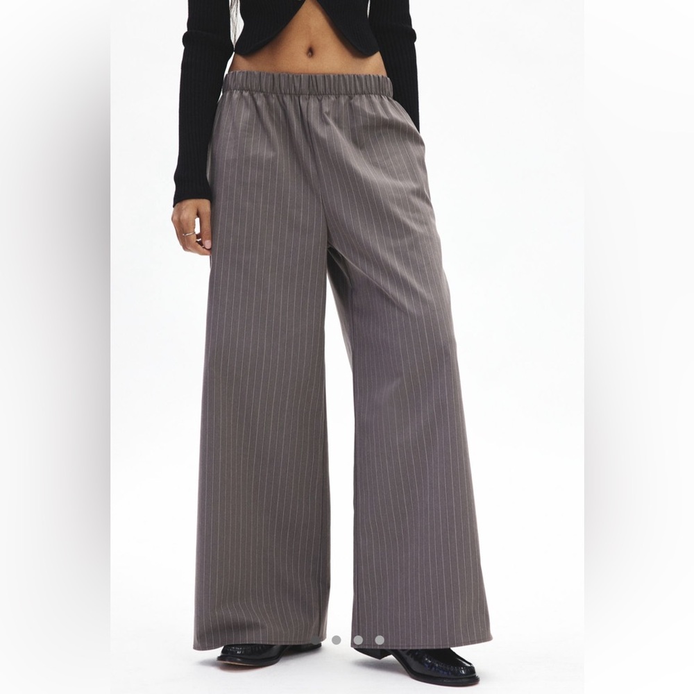 NWT UO Pinstripe Pull-On Dark Gray Trousers